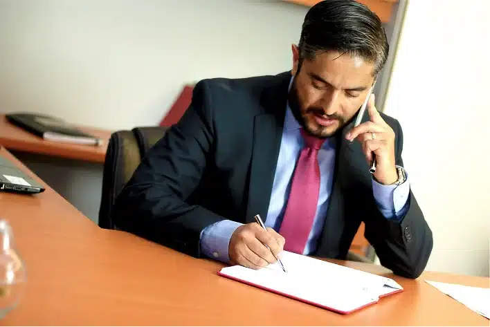 رقم محامي عمل وعمال